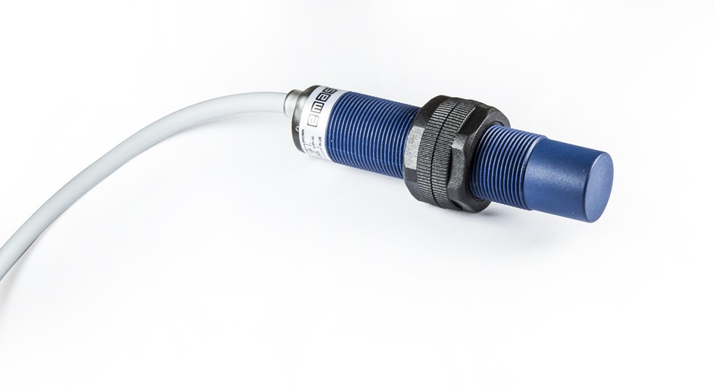  Plastik Çıkık NPN-NO 2-10mm 2m Kablolu M18 Kapasitif Sensör